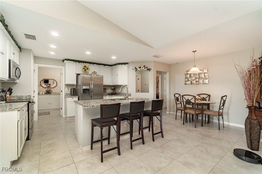 3056 NW 1st Avenue, Cape Coral, FL 33993