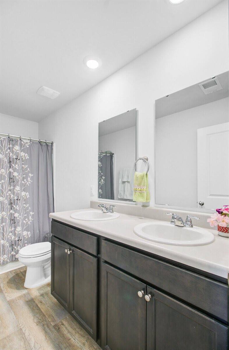 131 Gaura Lane, Summerville, SC 29483