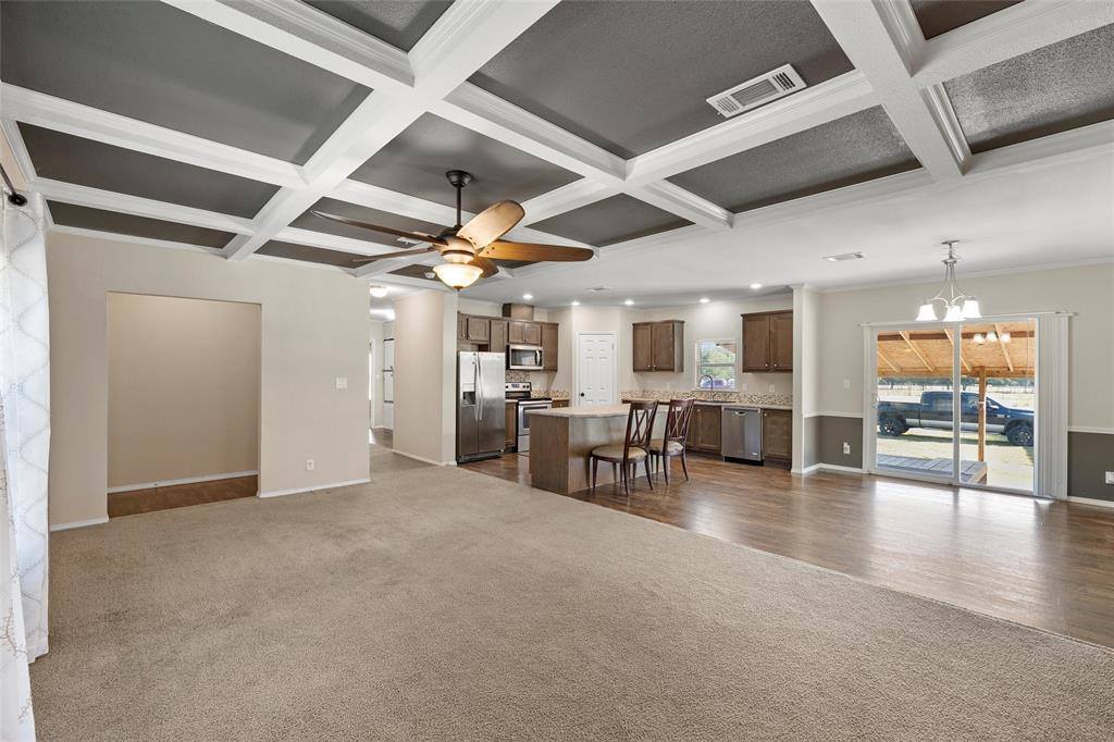 1605 Cloverleaf Road, Bellmead, TX 76705