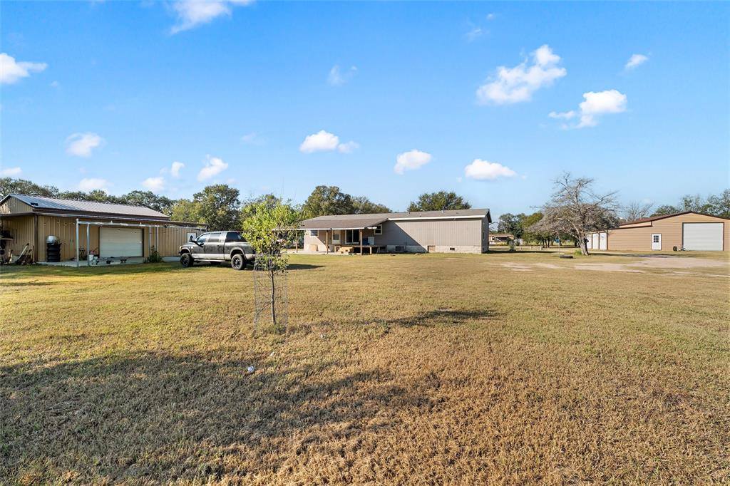 1605 Cloverleaf Road, Bellmead, TX 76705