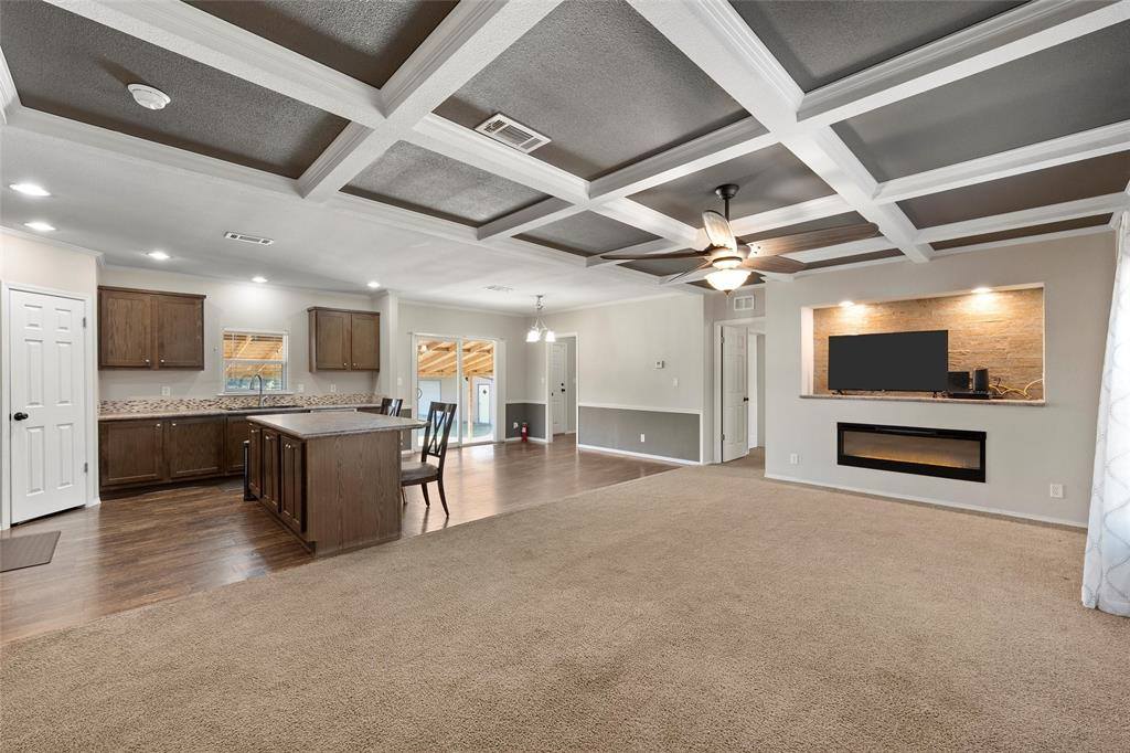 1605 Cloverleaf Road, Bellmead, TX 76705