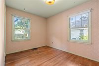 1908 Glendale Boulevard, Kalamazoo, MI 49004