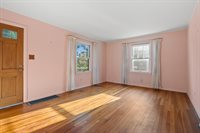 1908 Glendale Boulevard, Kalamazoo, MI 49004