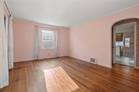 1908 Glendale Boulevard, Kalamazoo, MI 49004