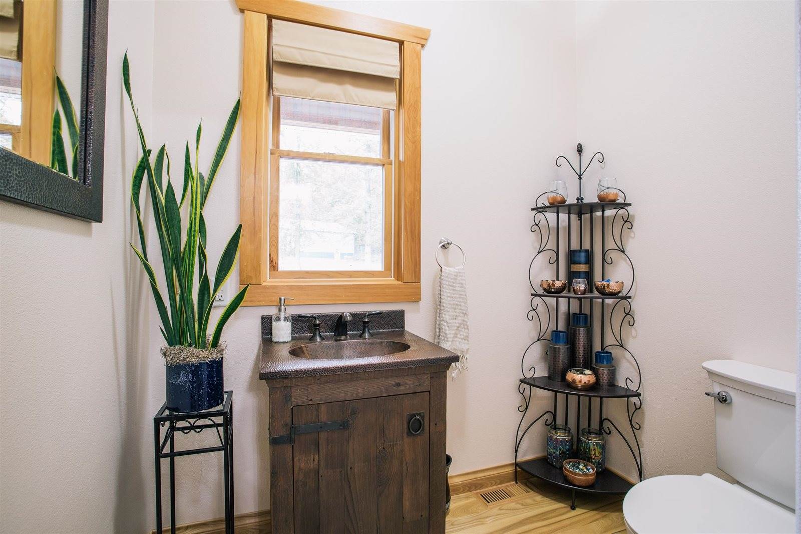 N6695 Pelsdorf Avenue, Granton, WI 54436