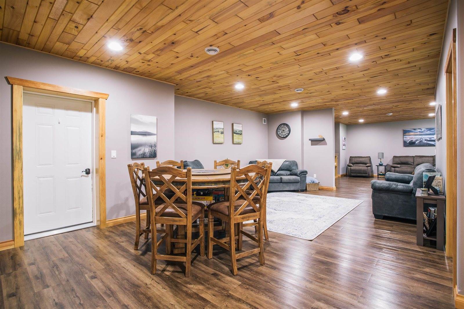 N6695 Pelsdorf Avenue, Granton, WI 54436