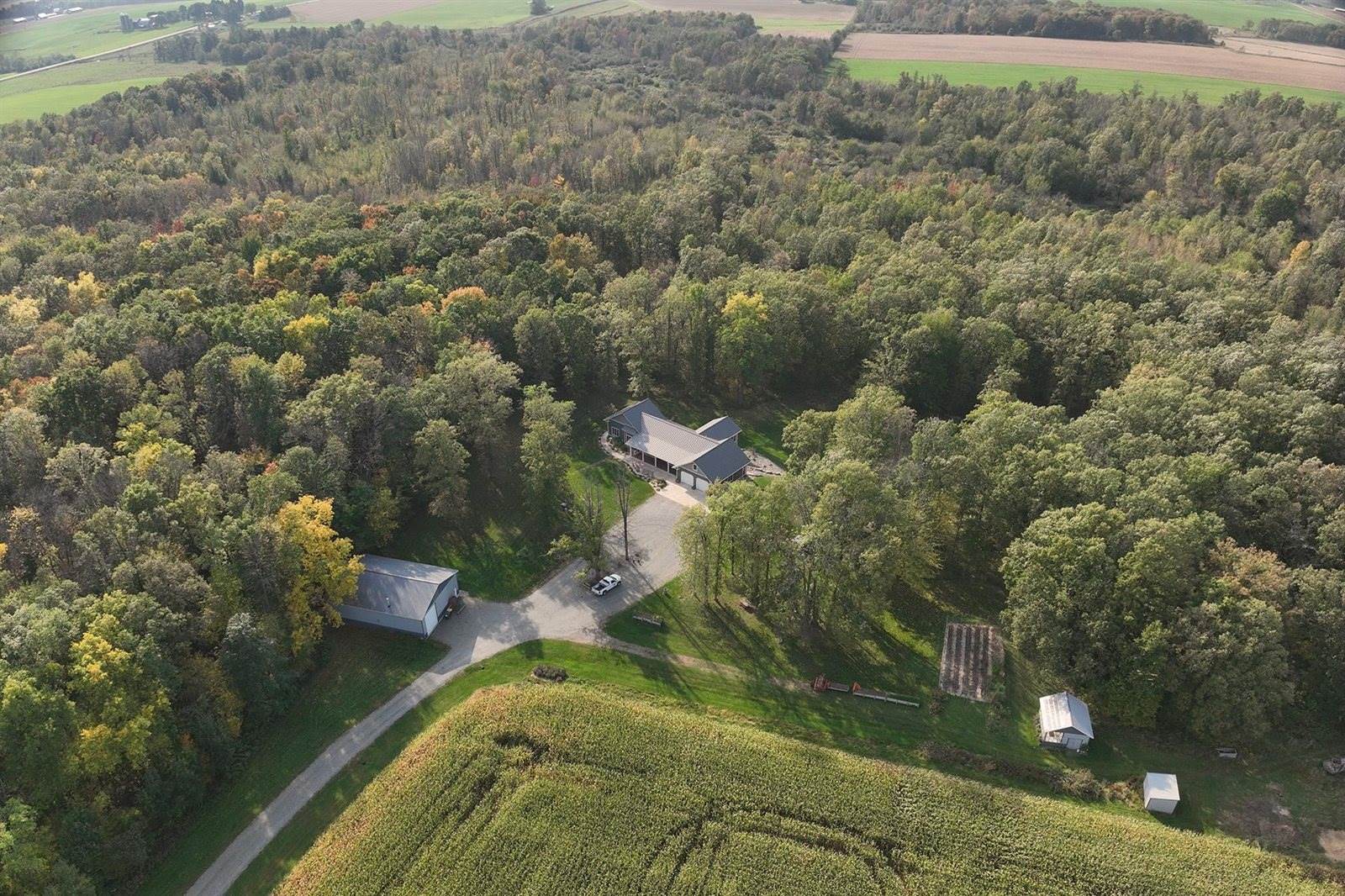 N6695 Pelsdorf Avenue, Granton, WI 54436