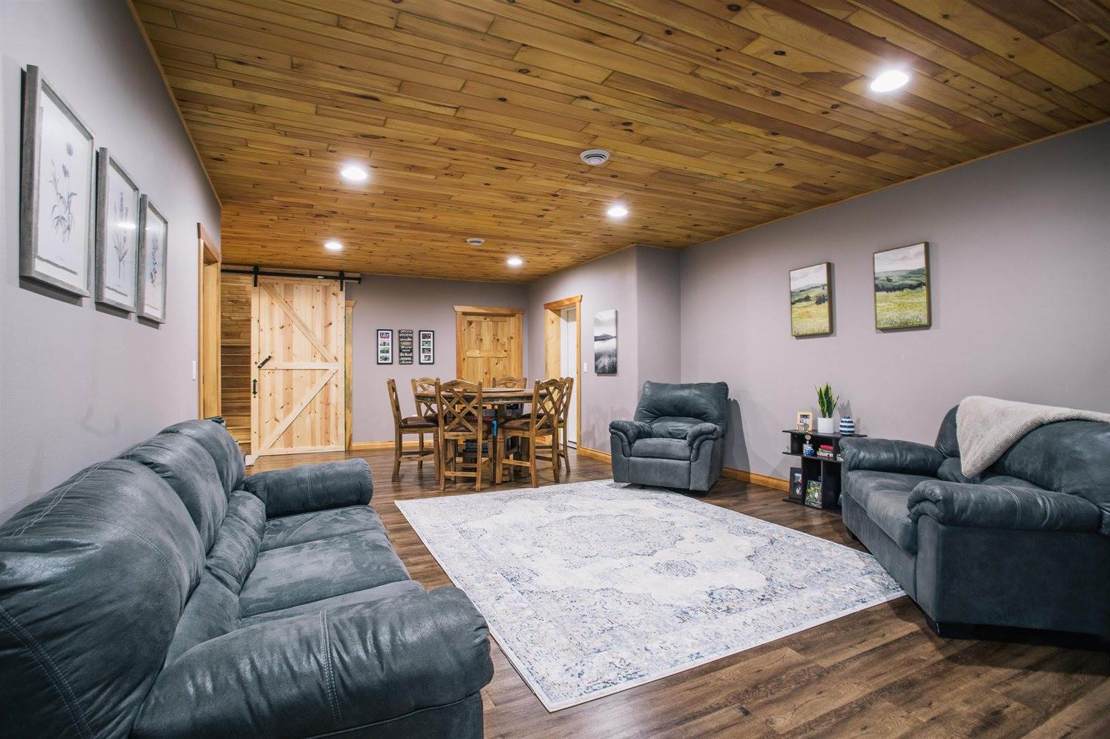 N6695 Pelsdorf Avenue, Granton, WI 54436