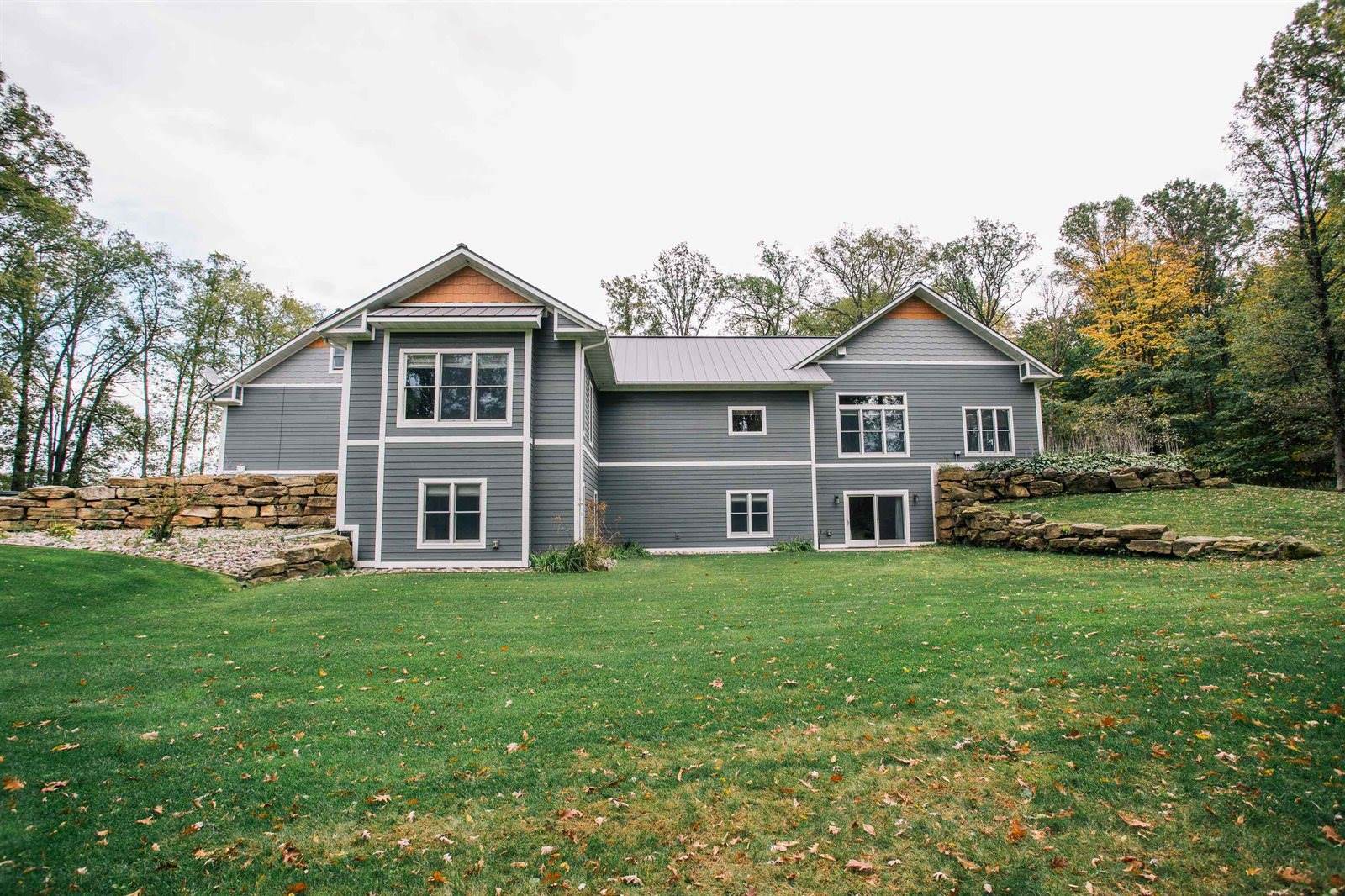 N6695 Pelsdorf Avenue, Granton, WI 54436