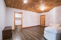 N6695 Pelsdorf Avenue, Granton, WI 54436