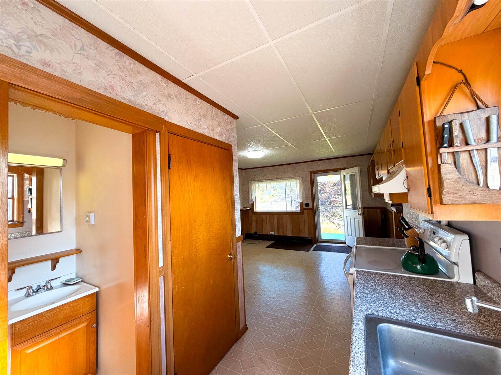 633 Milbridge Road, Cherryfield, ME 04622