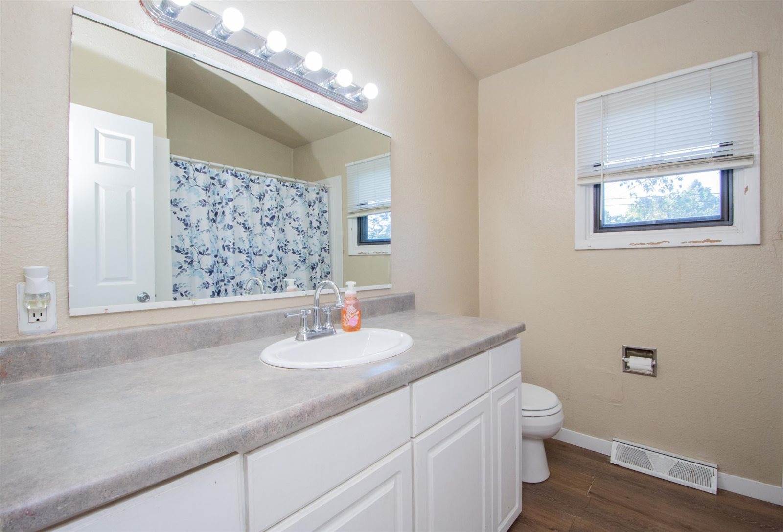 509 Birch Lane, Moorhead, MN 56560