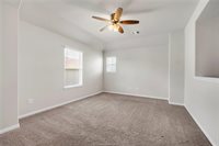 994 Crossing Drive, Bryan, TX 77803