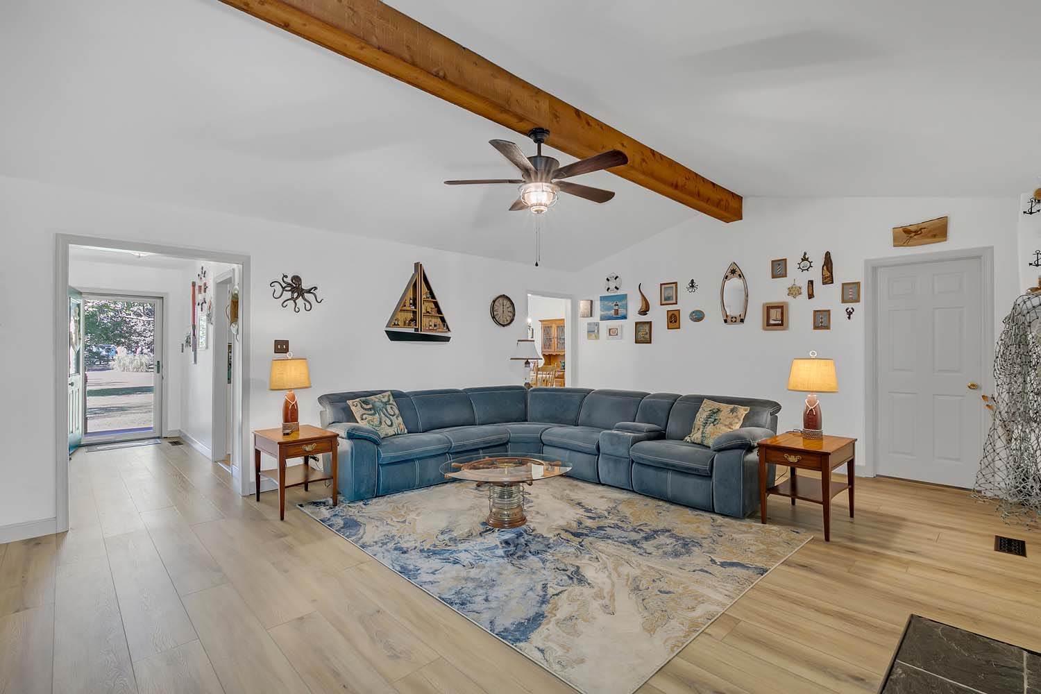 175 Healey Cove Drive, Hardyville, VA 23070