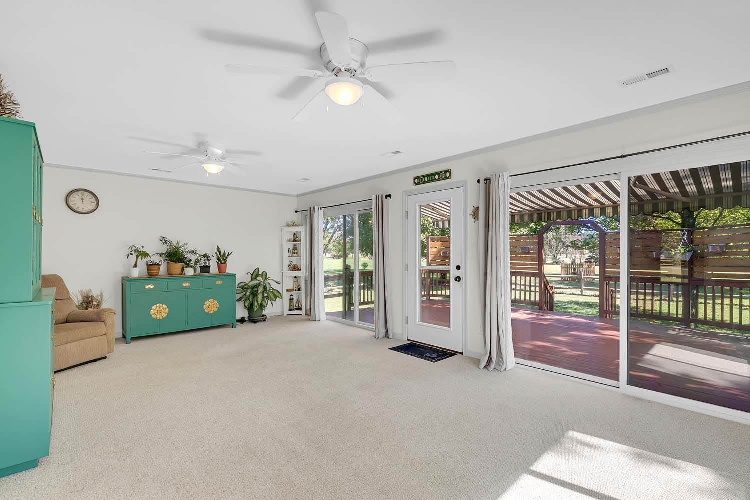 175 Healey Cove Drive, Hardyville, VA 23070