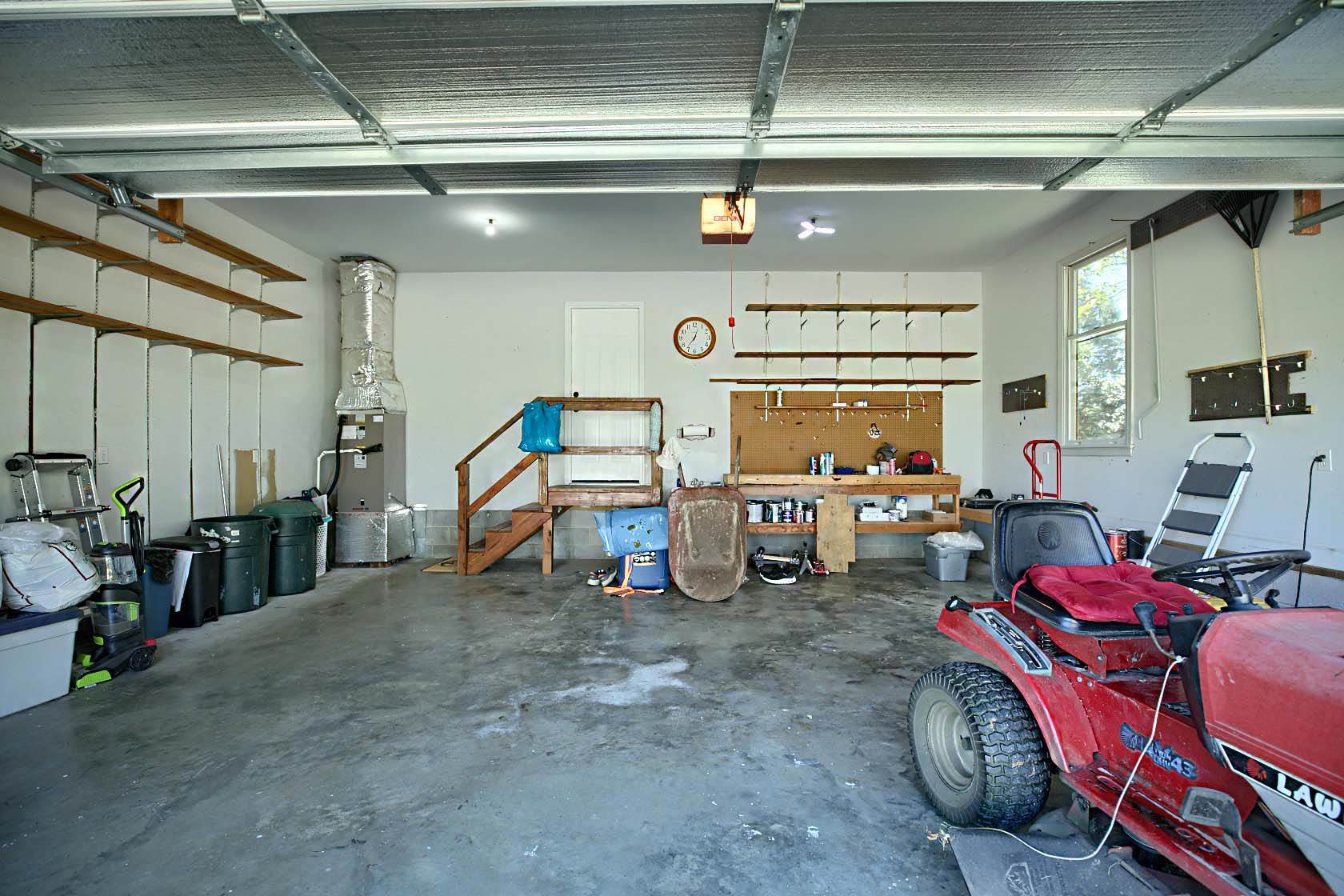 175 Healey Cove Drive, Hardyville, VA 23070