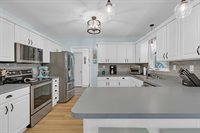 175 Healey Cove Drive, Hardyville, VA 23070