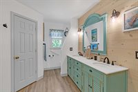 175 Healey Cove Drive, Hardyville, VA 23070