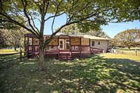 175 Healey Cove Drive, Hardyville, VA 23070