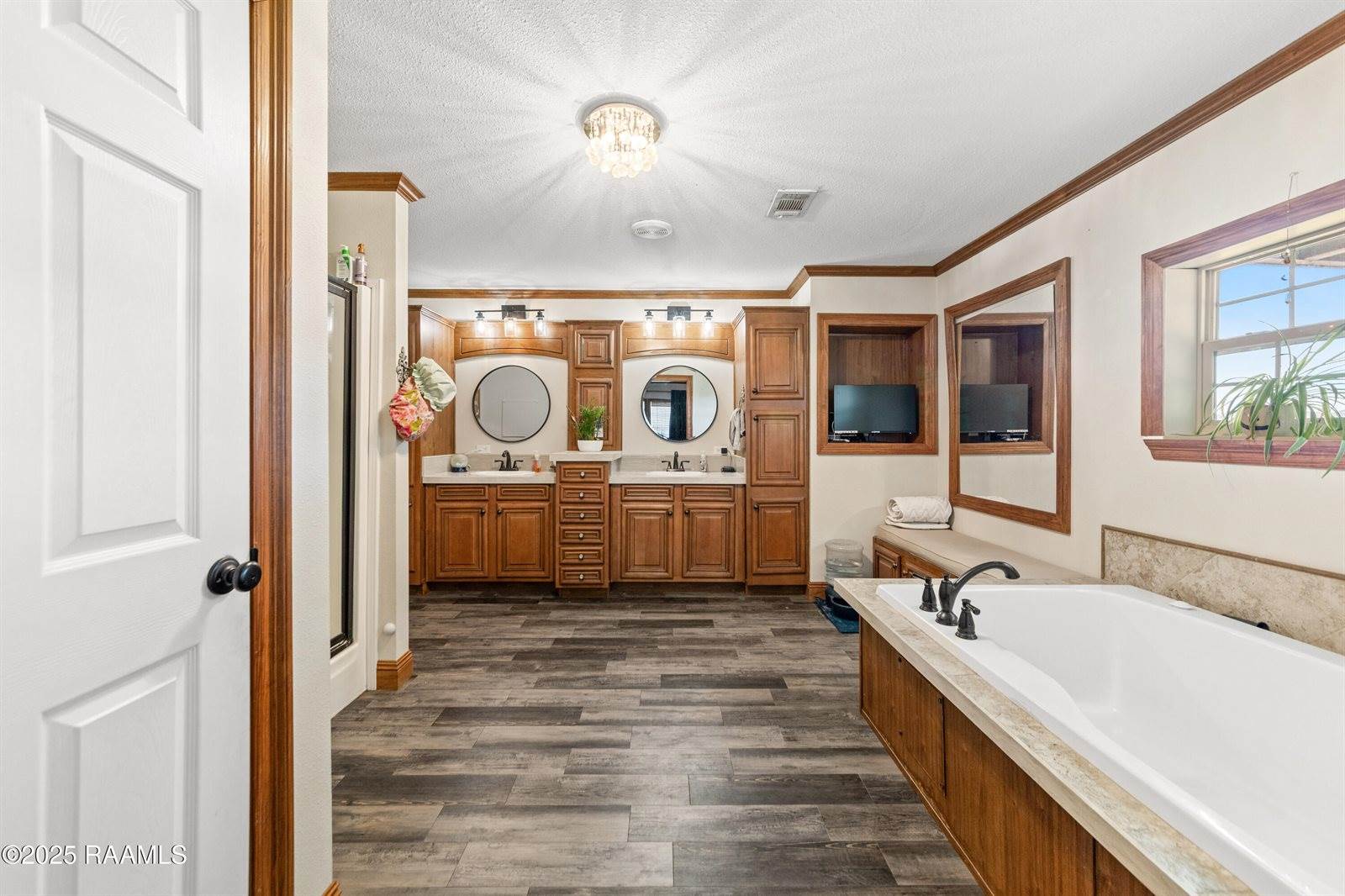 506 Buckhorn Drive, Eunice, LA 70535