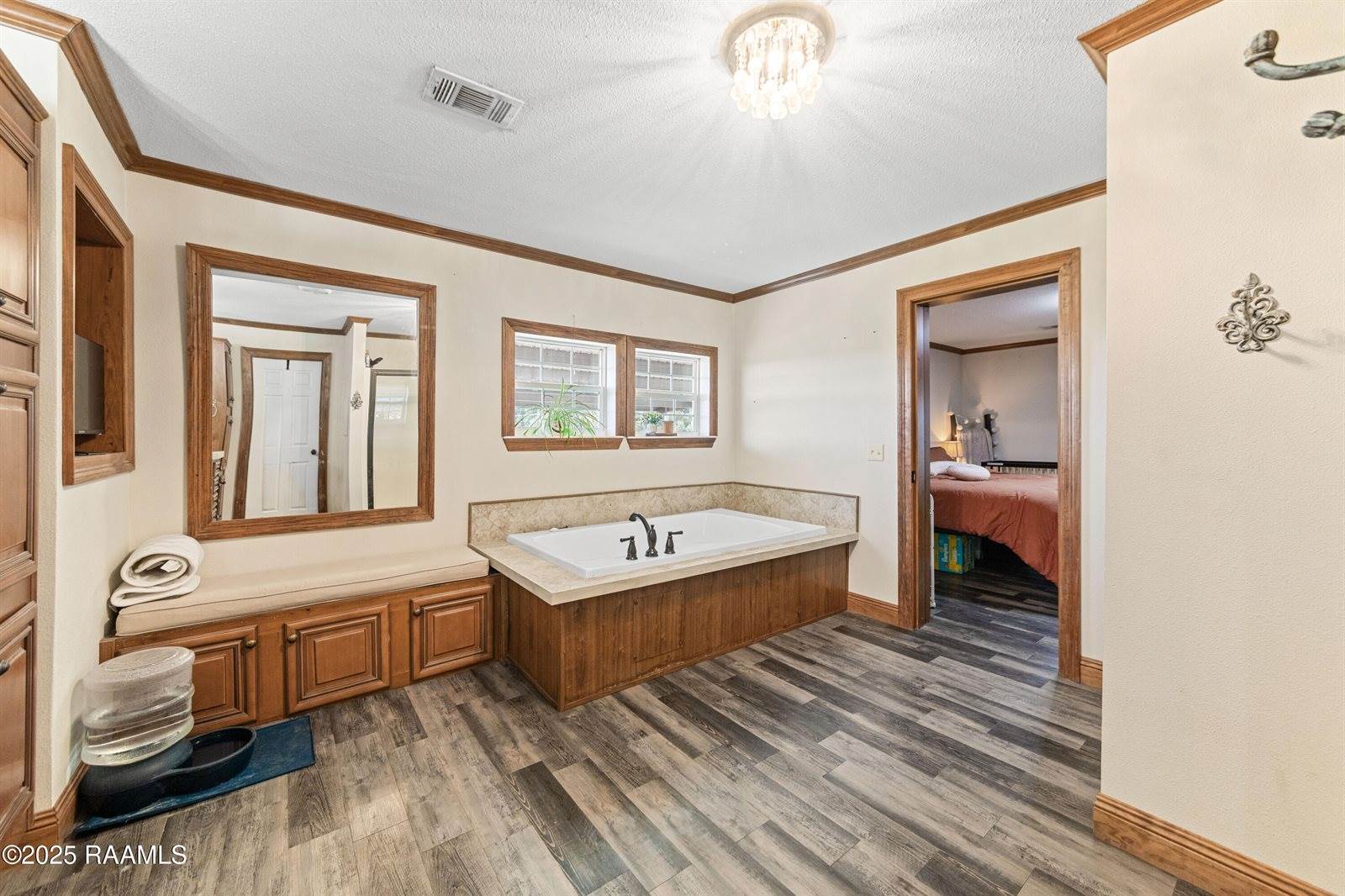 506 Buckhorn Drive, Eunice, LA 70535