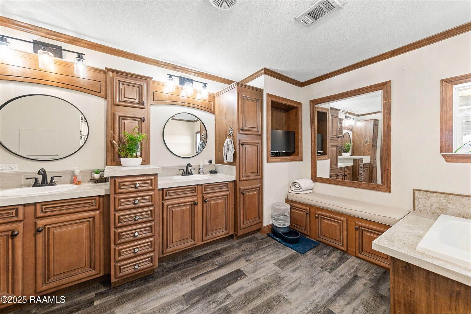 506 Buckhorn Drive, Eunice, LA 70535