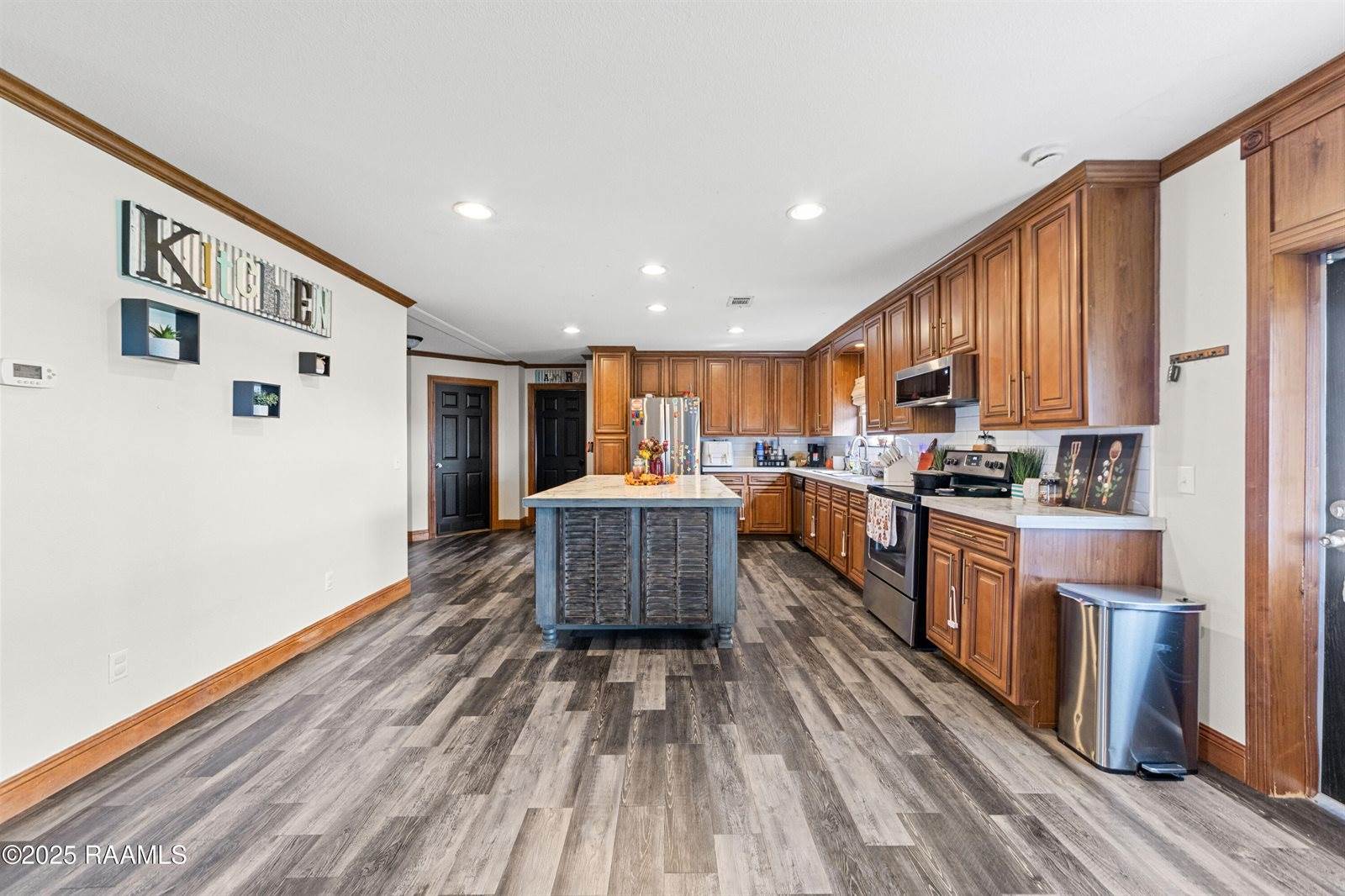 506 Buckhorn Drive, Eunice, LA 70535