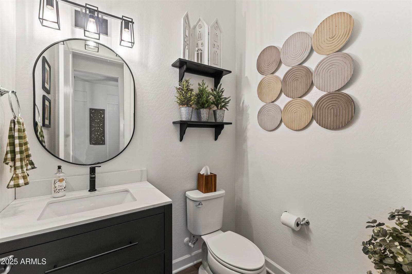 11026 East Utopia Avenue, Mesa, AZ 85212