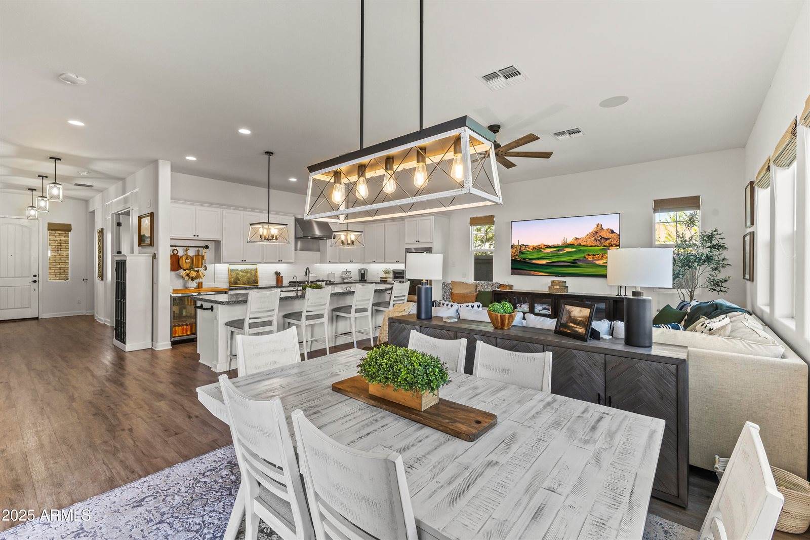 11026 East Utopia Avenue, Mesa, AZ 85212