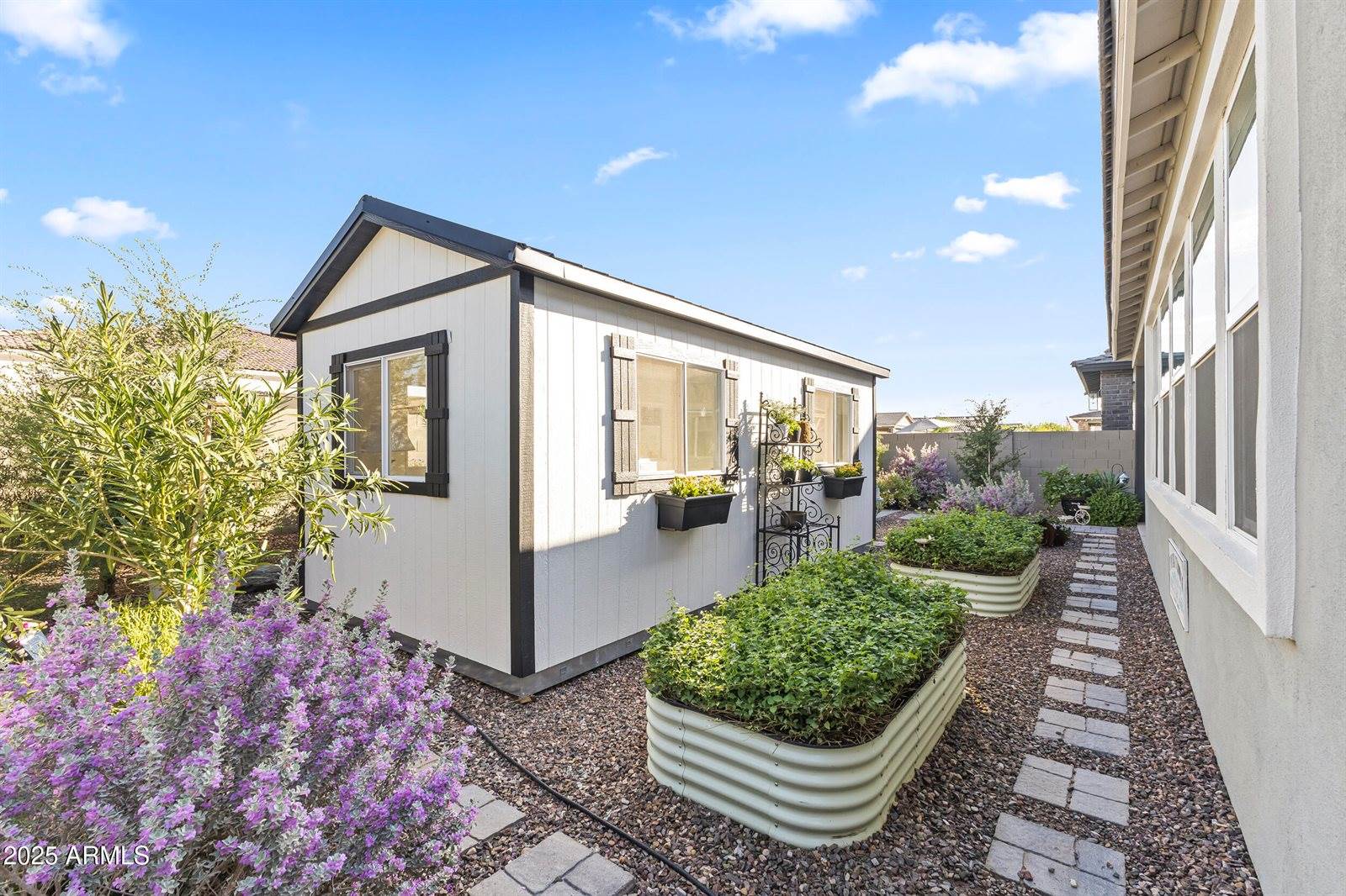 11026 East Utopia Avenue, Mesa, AZ 85212