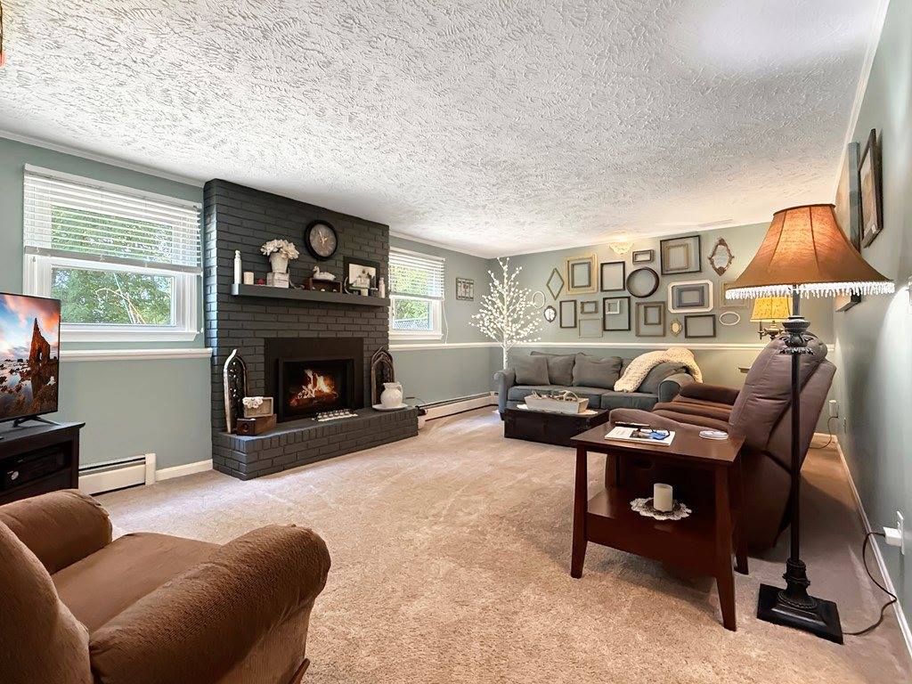 1230 Columbus Cir N, Ashland, OH 44805