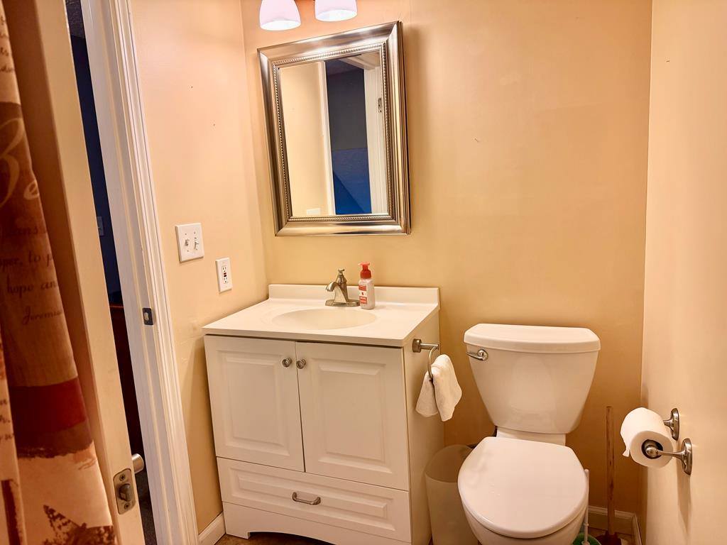 1230 Columbus Cir N, Ashland, OH 44805