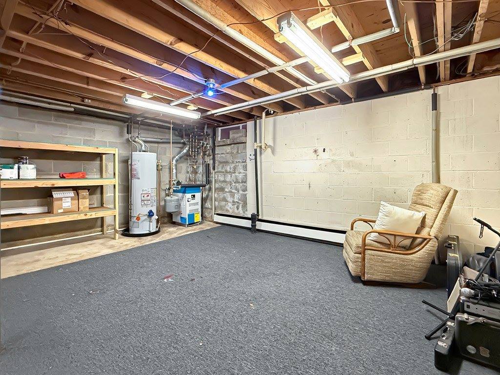 1230 Columbus Cir N, Ashland, OH 44805