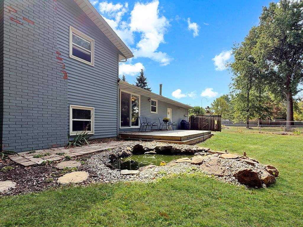 1230 Columbus Cir N, Ashland, OH 44805