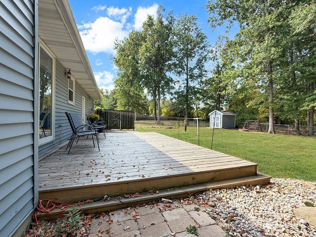 1230 Columbus Cir N, Ashland, OH 44805