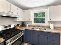 1230 Columbus Cir N, Ashland, OH 44805