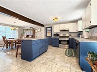 1230 Columbus Cir N, Ashland, OH 44805