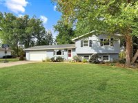 1230 Columbus Cir N, Ashland, OH 44805