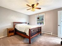 1230 Columbus Cir N, Ashland, OH 44805