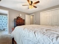 1230 Columbus Cir N, Ashland, OH 44805