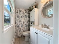 1230 Columbus Cir N, Ashland, OH 44805