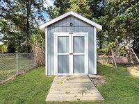 1230 Columbus Cir N, Ashland, OH 44805