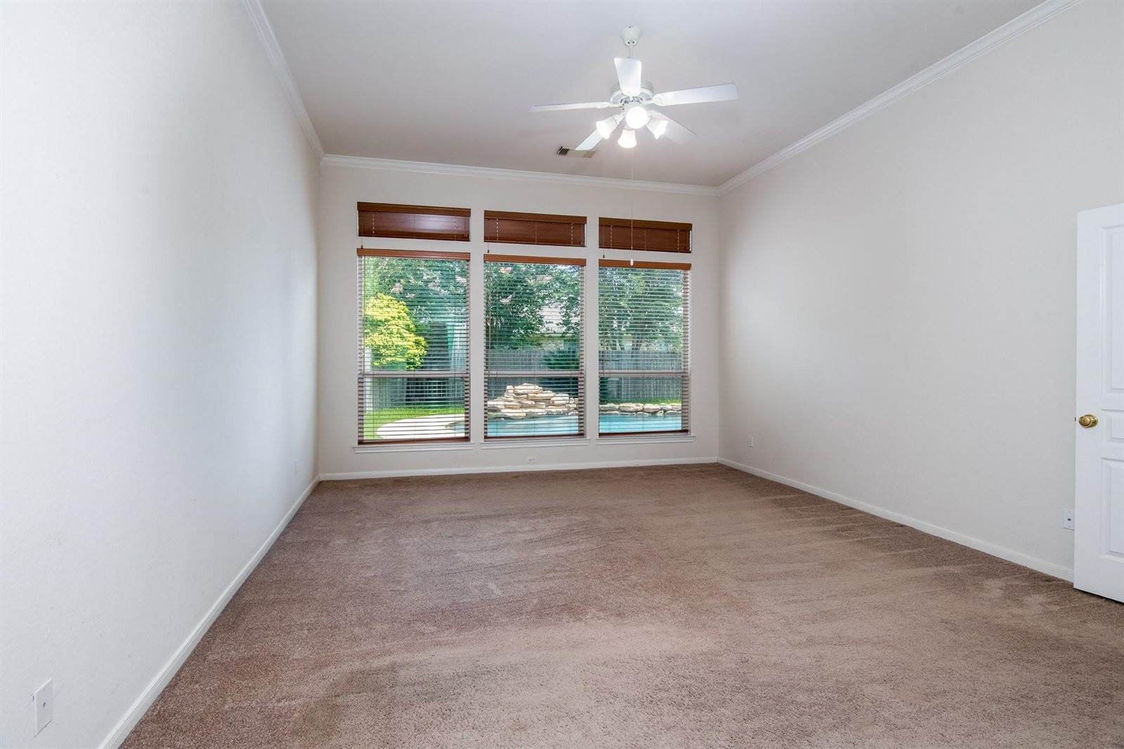 11510 Maple Falls Drive, Tomball, TX 77377