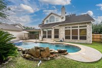 11510 Maple Falls Drive, Tomball, TX 77377