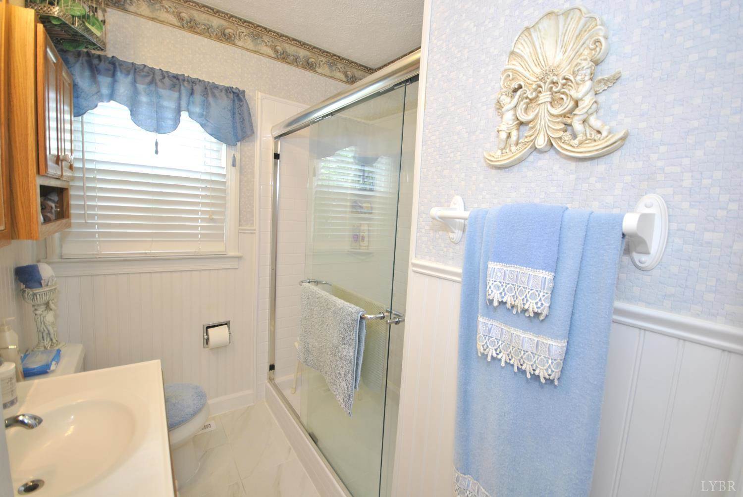 2113 Grit Road, Hurt, VA 24563