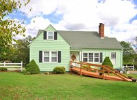 2113 Grit Road, Hurt, VA 24563