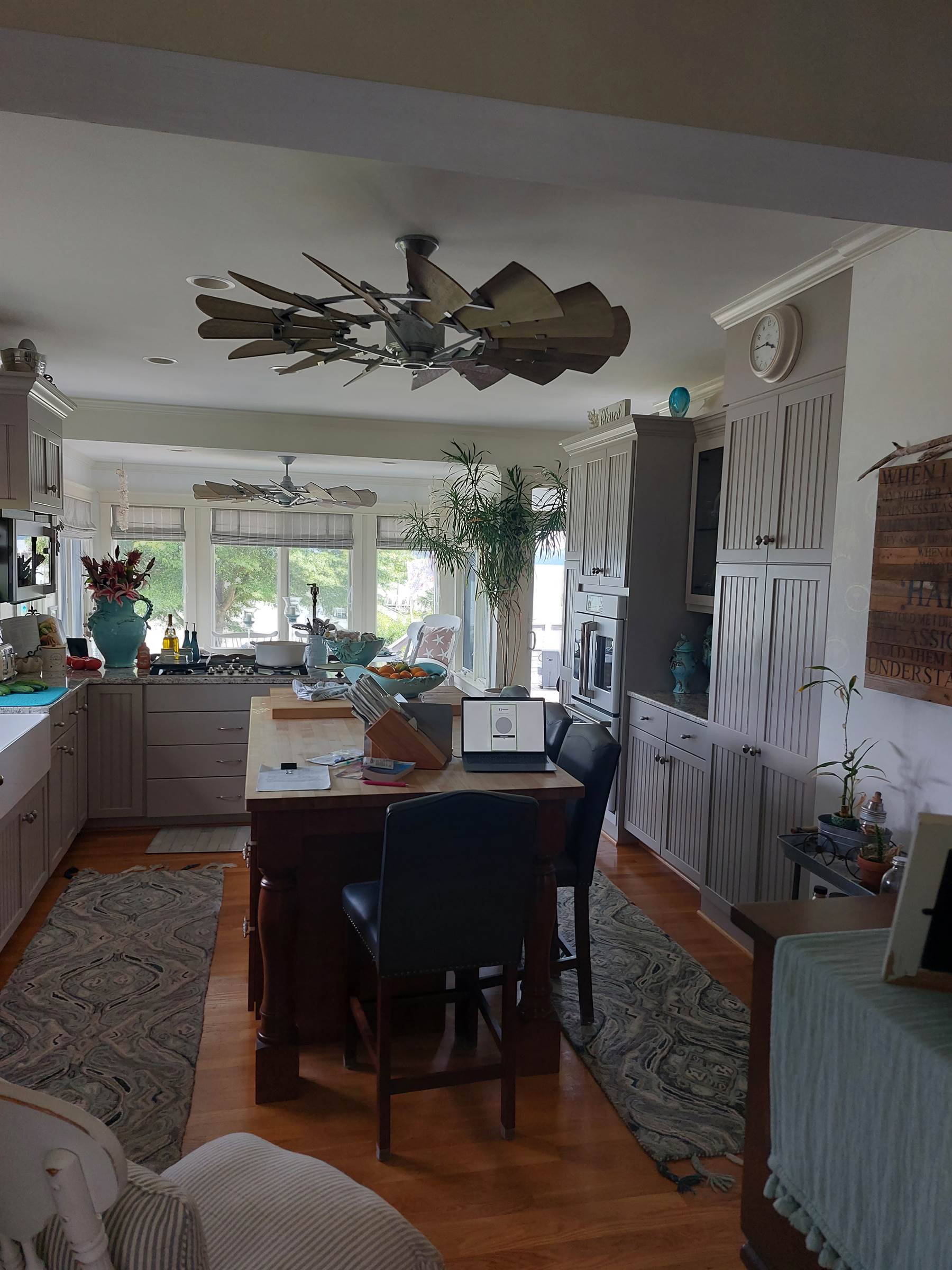 7589 Spencer Road, Gloucester Point, VA 23062