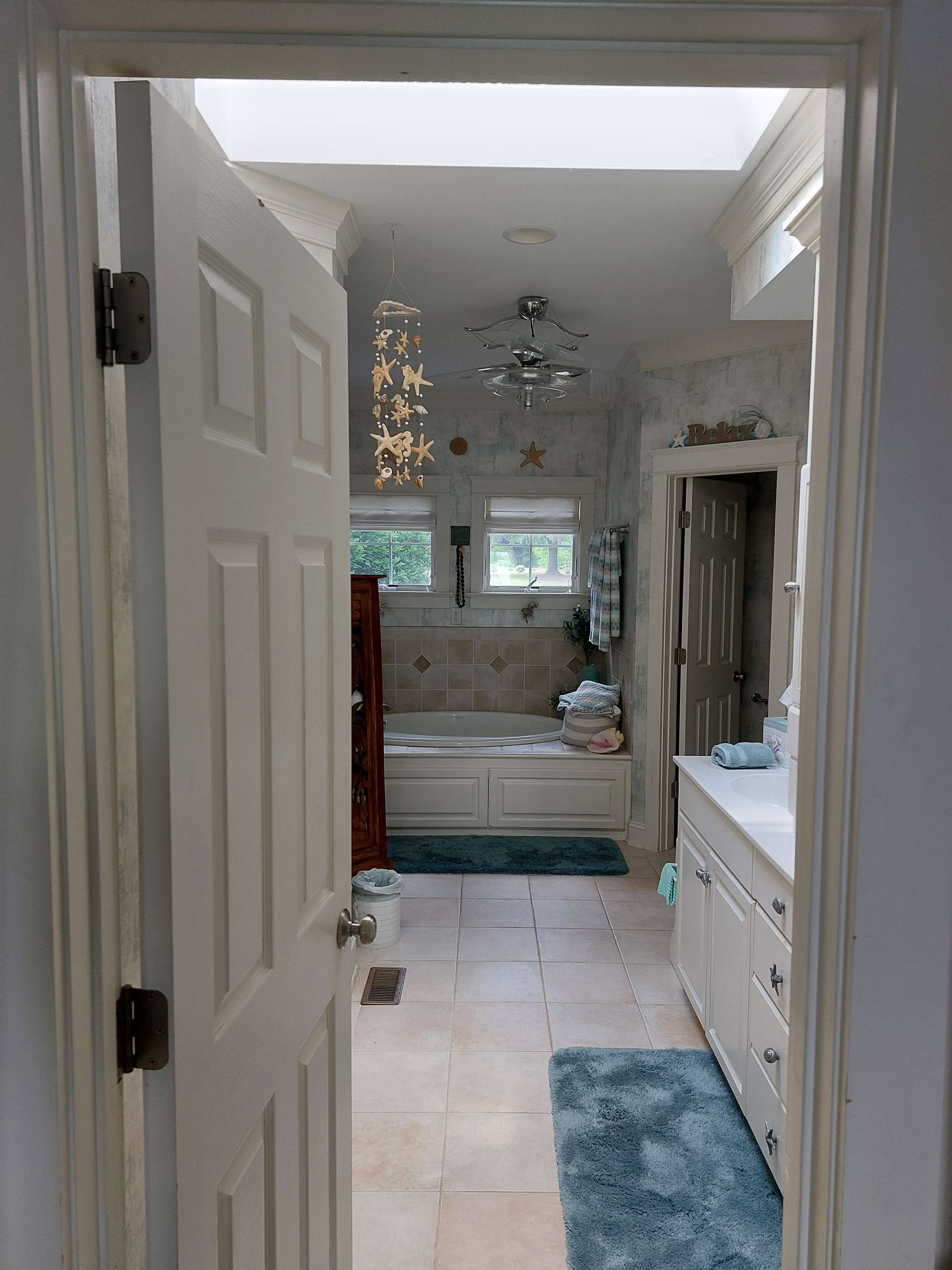 7589 Spencer Road, Gloucester Point, VA 23062