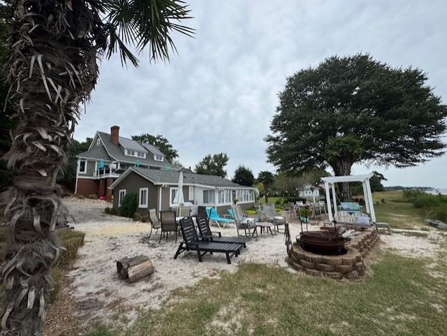 7589 Spencer Road, Gloucester Point, VA 23062