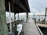 7589 Spencer Road, Gloucester Point, VA 23062